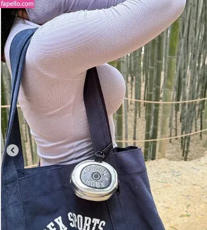 Beo Deul Jeong 정버들 Onlyfans Photo Gallery 