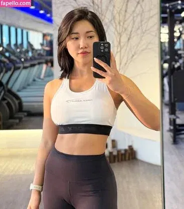 Beo Deul Jeong 정버들 Onlyfans Photo Gallery 