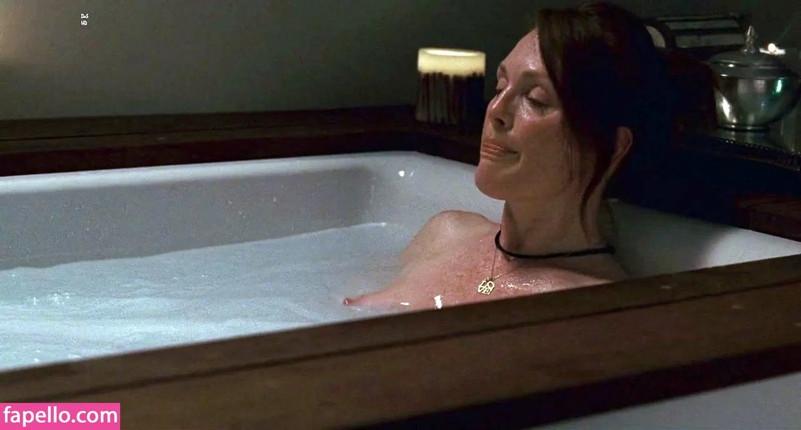 Julianne Moore Onlyfans Photo Gallery 