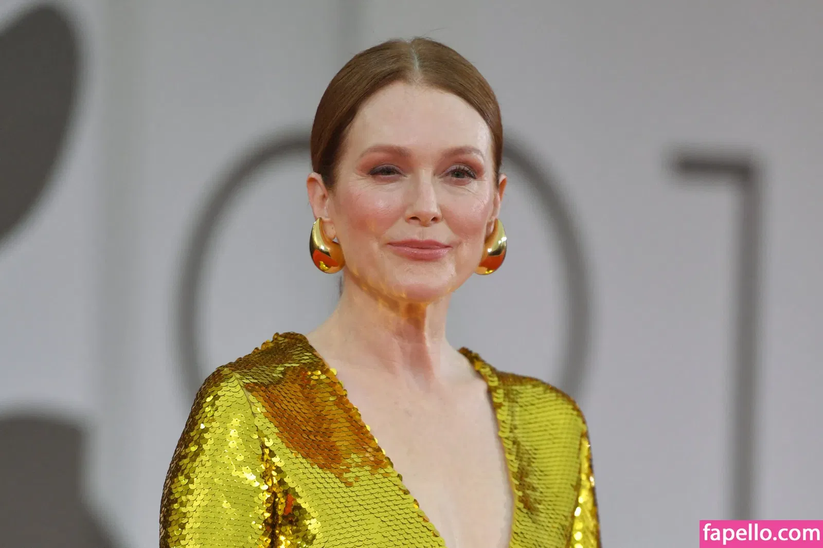 Julianne Moore Onlyfans Photo Gallery 