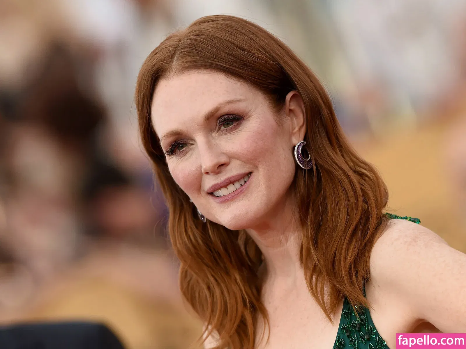 Julianne Moore Onlyfans Photo Gallery 