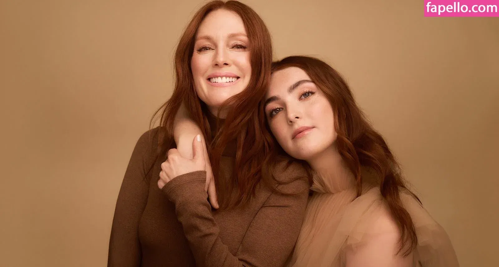 Julianne Moore Onlyfans Photo Gallery 