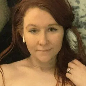 Alaska Moon Onlyfans Photo Gallery 