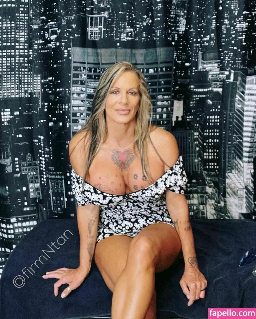 Juicy Juggs Onlyfans Photo Gallery 