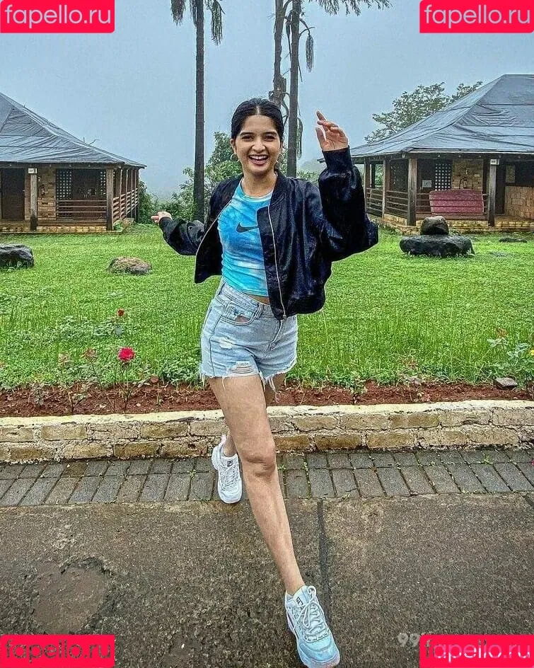 Bhavika Sharma Onlyfans Photo Gallery 