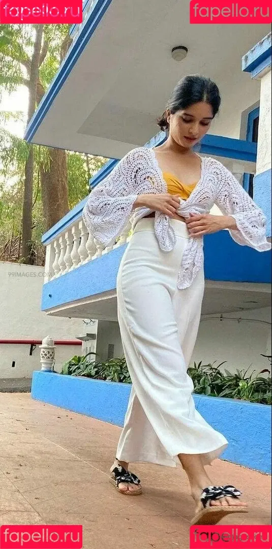 Bhavika Sharma Onlyfans Photo Gallery 