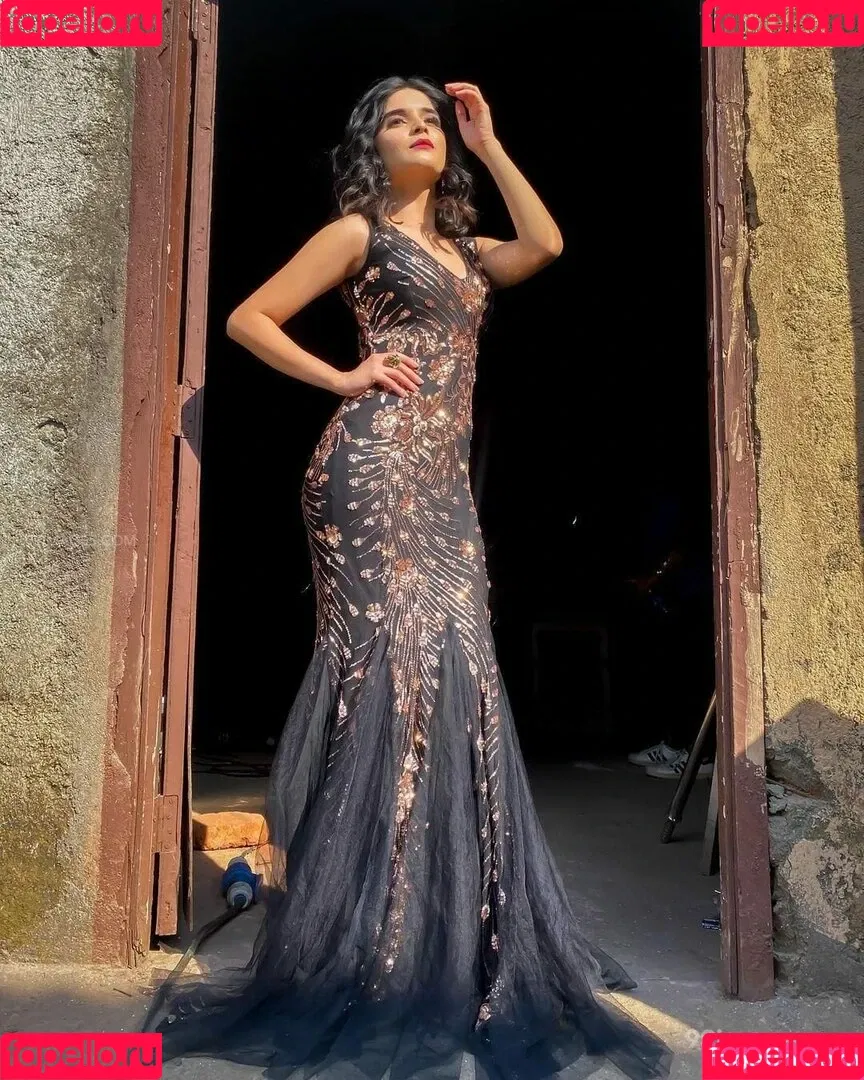 Bhavika Sharma Onlyfans Photo Gallery 