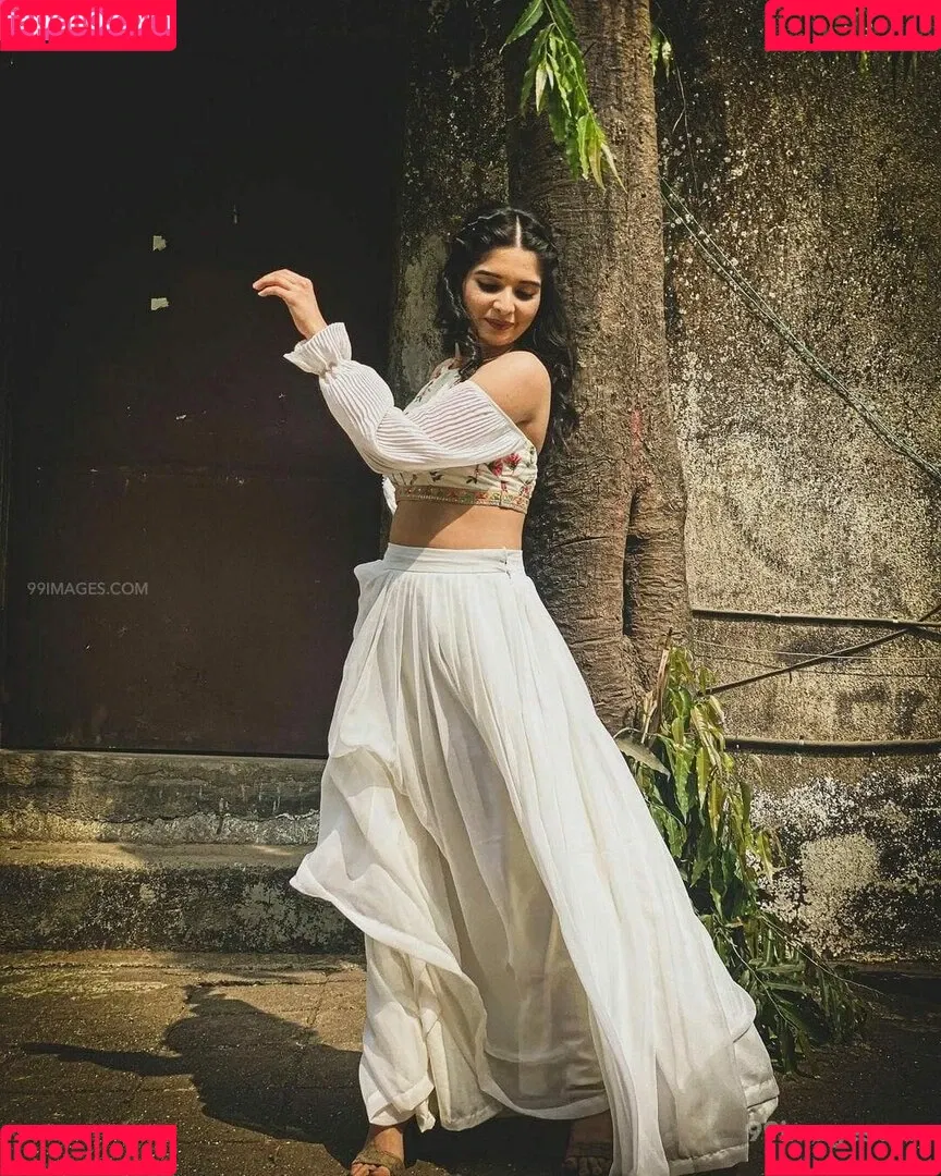 Bhavika Sharma Onlyfans Photo Gallery 