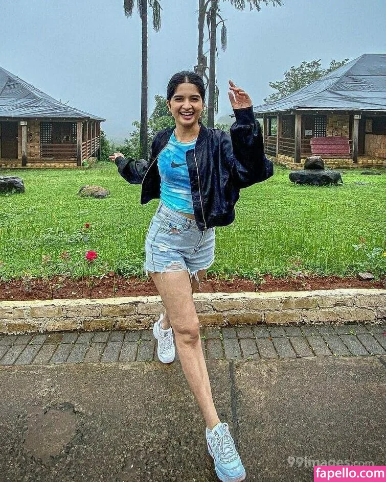 Bhavika Sharma Onlyfans Photo Gallery 