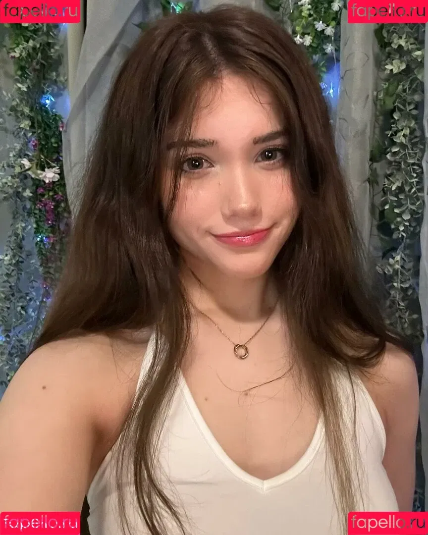 emmyuh Onlyfans Photo Gallery 