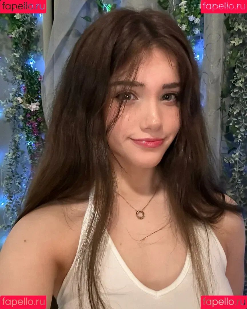 emmyuh Onlyfans Photo Gallery 