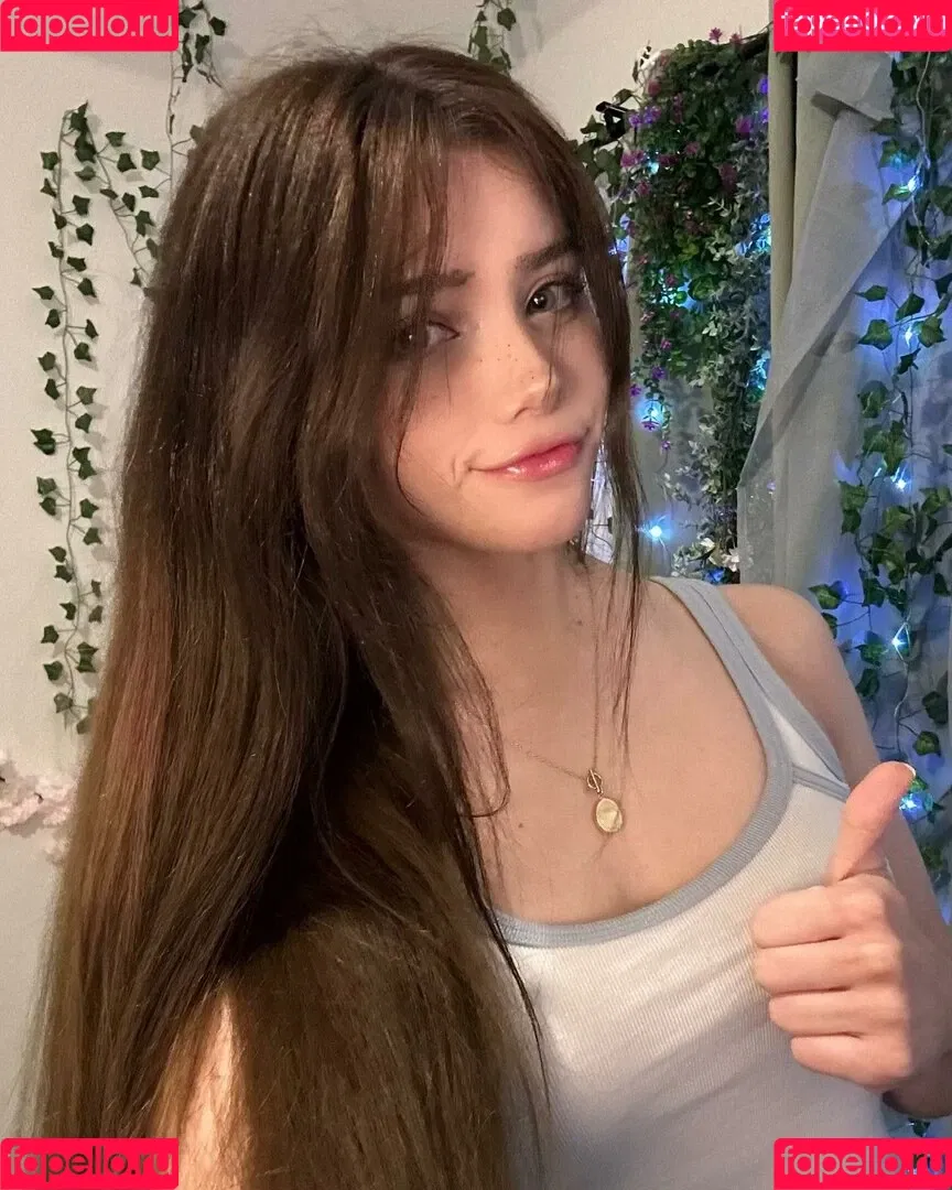 emmyuh Onlyfans Photo Gallery 