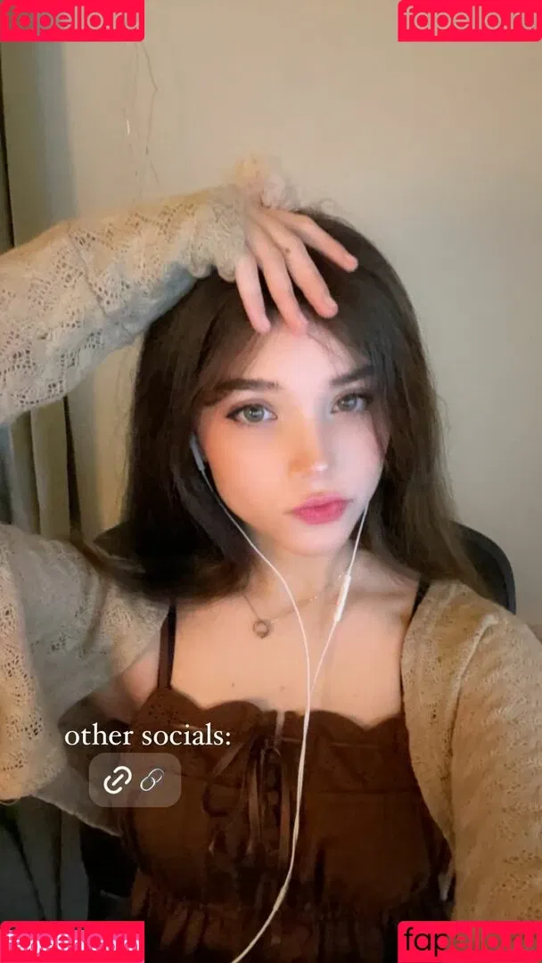 emmyuh Onlyfans Photo Gallery 