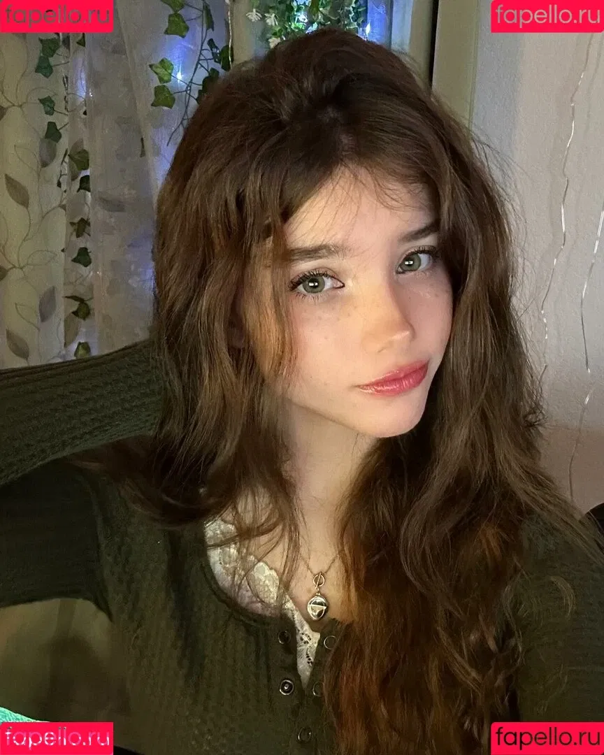 emmyuh Onlyfans Photo Gallery 