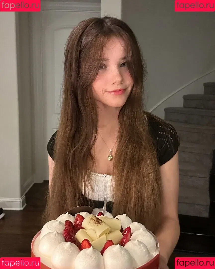 emmyuh Onlyfans Photo Gallery 
