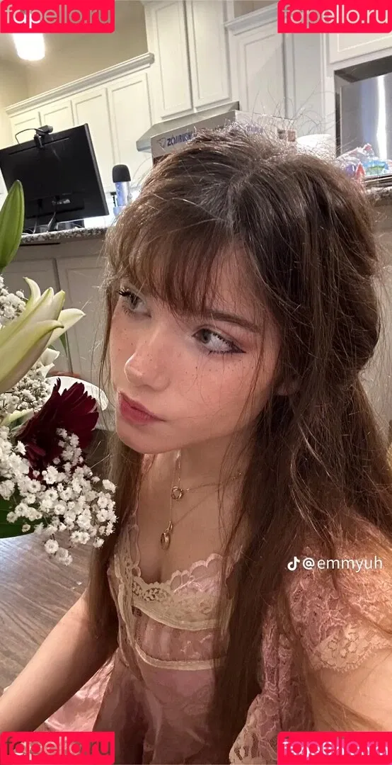 emmyuh Onlyfans Photo Gallery 