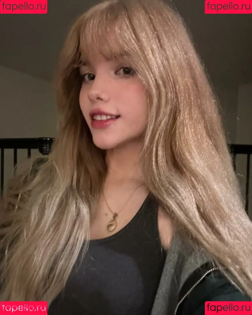emmyuh Onlyfans Photo Gallery 