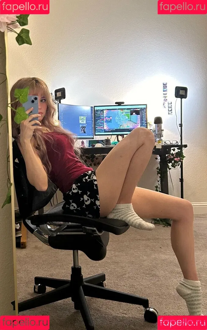 emmyuh Onlyfans Photo Gallery 