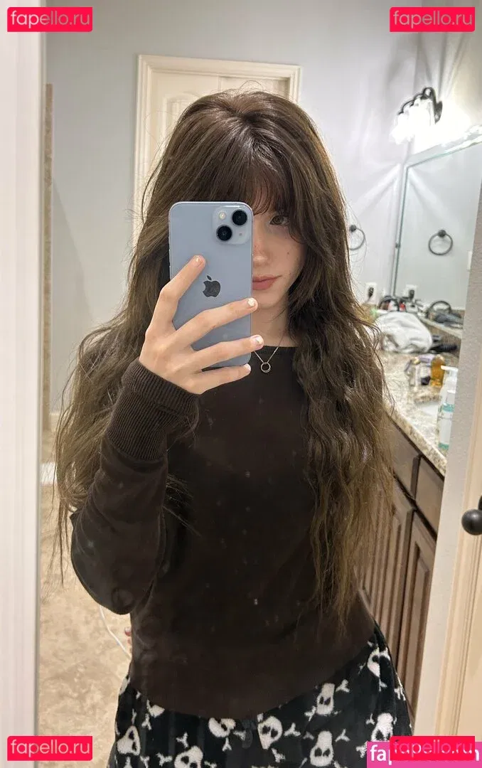 emmyuh Onlyfans Photo Gallery 