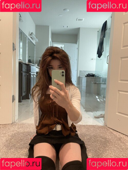 emmyuh Onlyfans Photo Gallery 