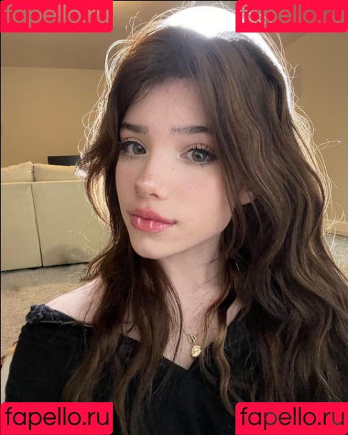 emmyuh Onlyfans Photo Gallery 