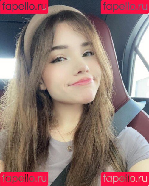 emmyuh Onlyfans Photo Gallery 