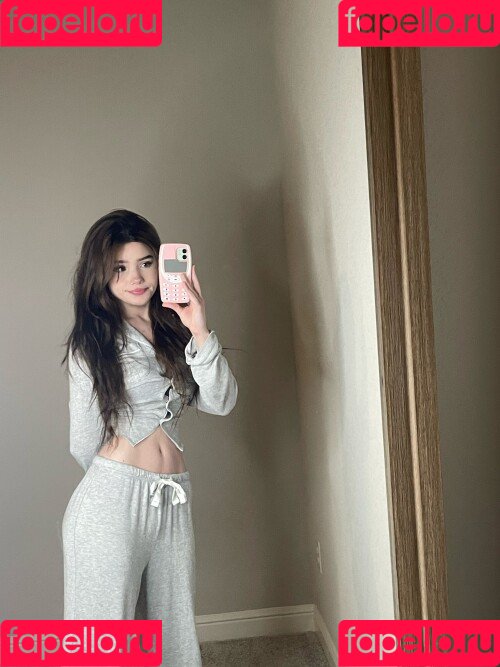 emmyuh Onlyfans Photo Gallery 