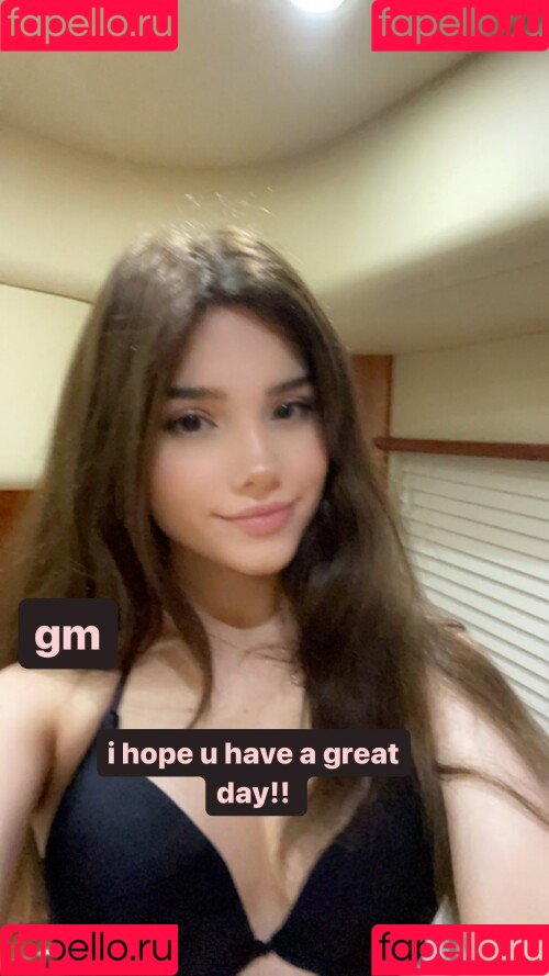 emmyuh Onlyfans Photo Gallery 