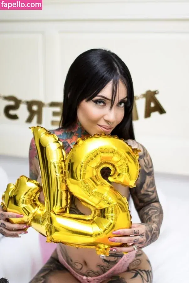 Aniinharibeirotattoo Onlyfans Photo Gallery 