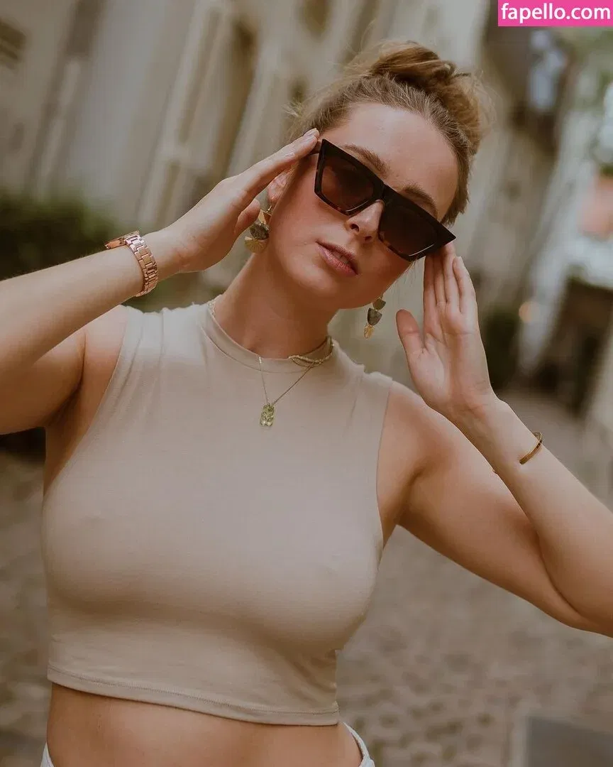 chiara_hbs Onlyfans Photo Gallery 