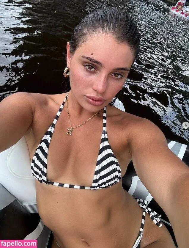 Kaitlin Reagan Onlyfans Photo Gallery 