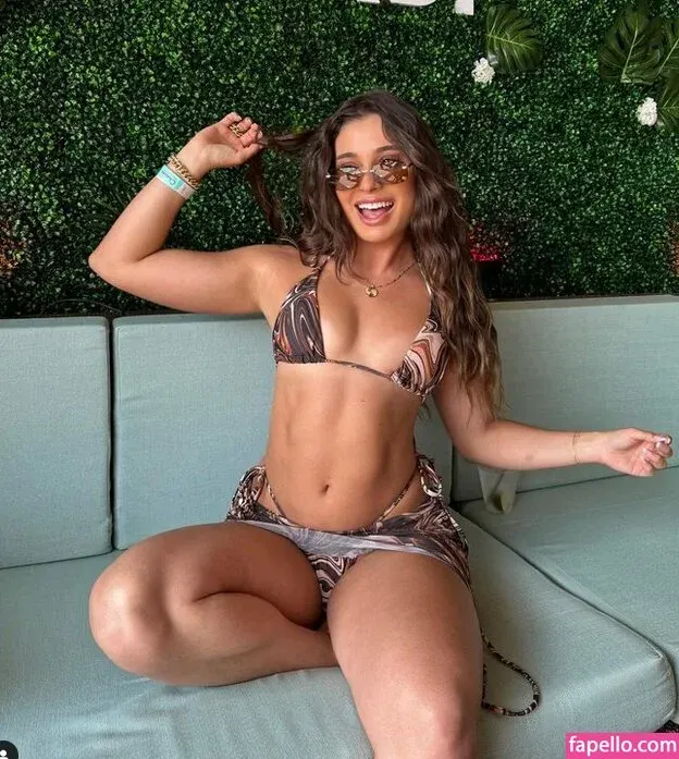 Kaitlin Reagan Onlyfans Photo Gallery 