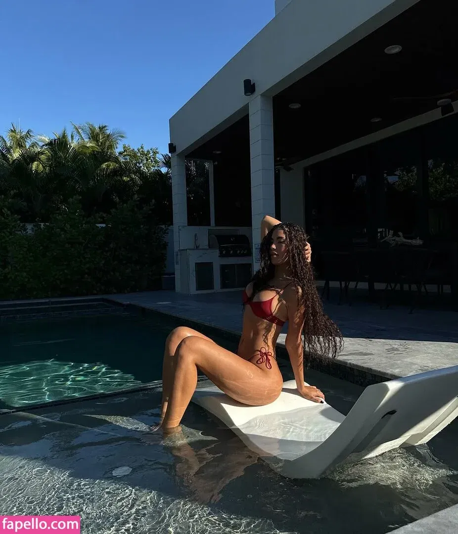 Florence Mueller Onlyfans Photo Gallery 