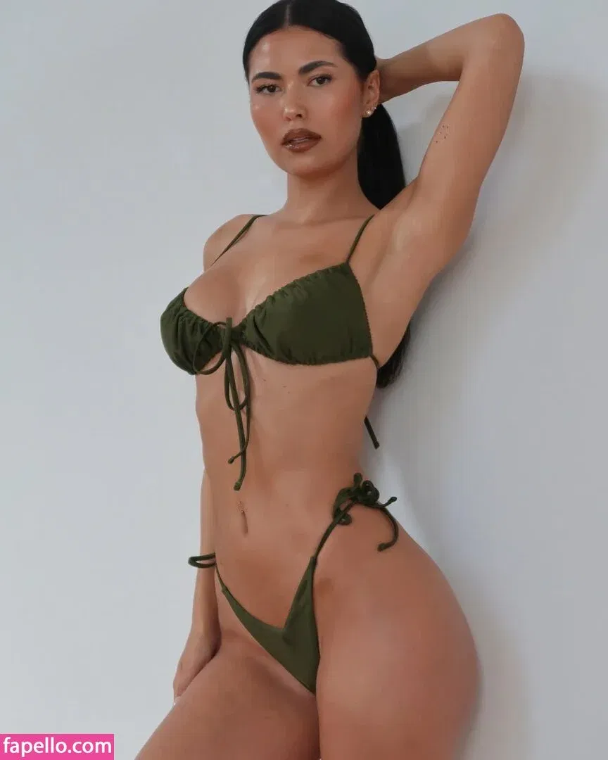 Florence Mueller Onlyfans Photo Gallery 