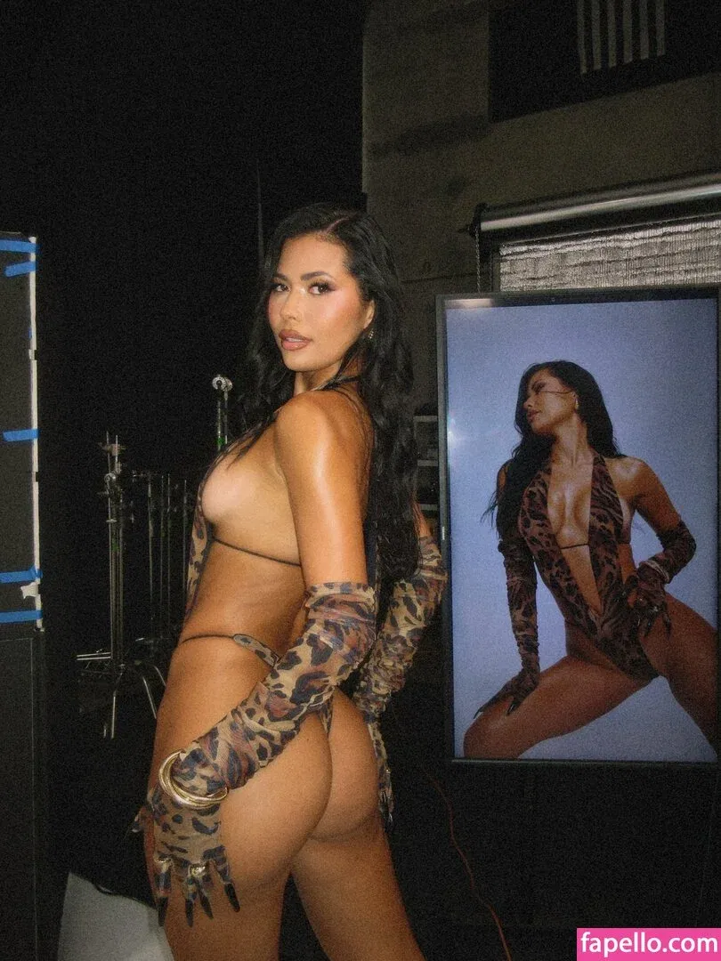 Florence Mueller Onlyfans Photo Gallery 