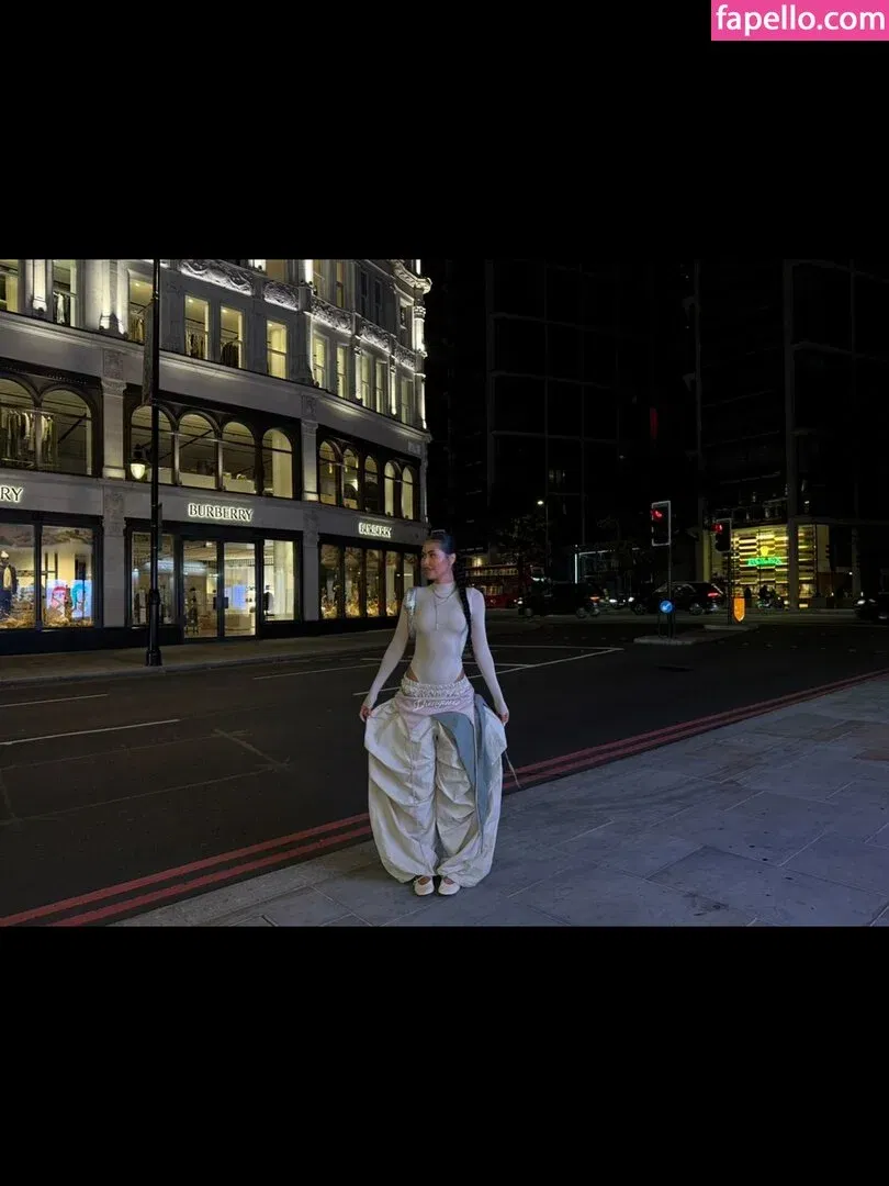 Florence Mueller Onlyfans Photo Gallery 