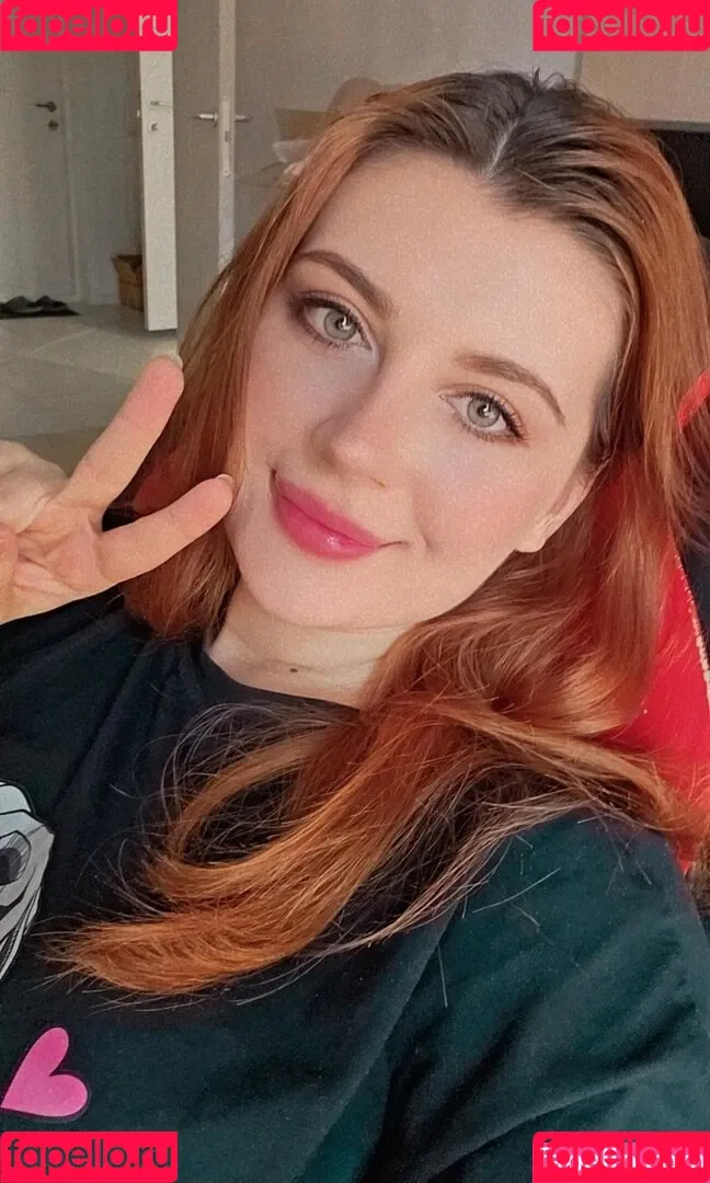 Liz Joestar Onlyfans Photo Gallery 