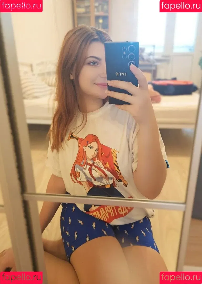 Liz Joestar Onlyfans Photo Gallery 