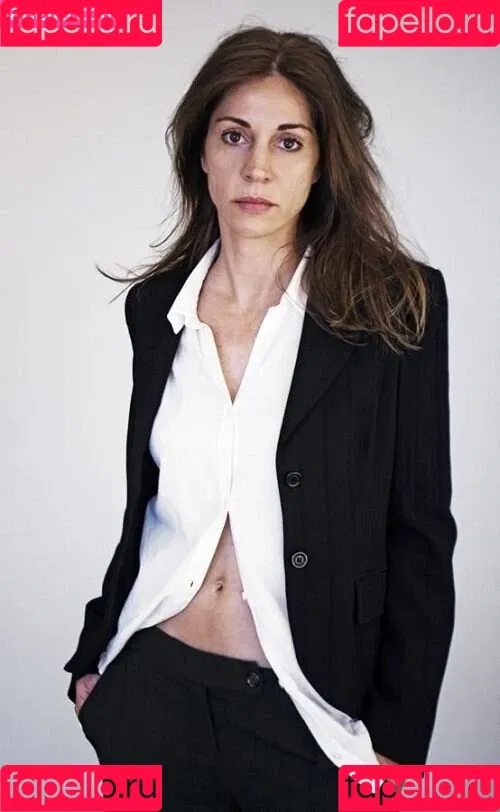 Ulrike C. Tscharre Onlyfans Photo Gallery 