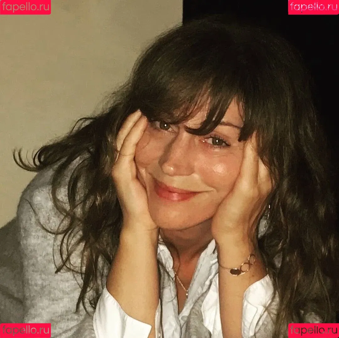 Ulrike C. Tscharre Onlyfans Photo Gallery 