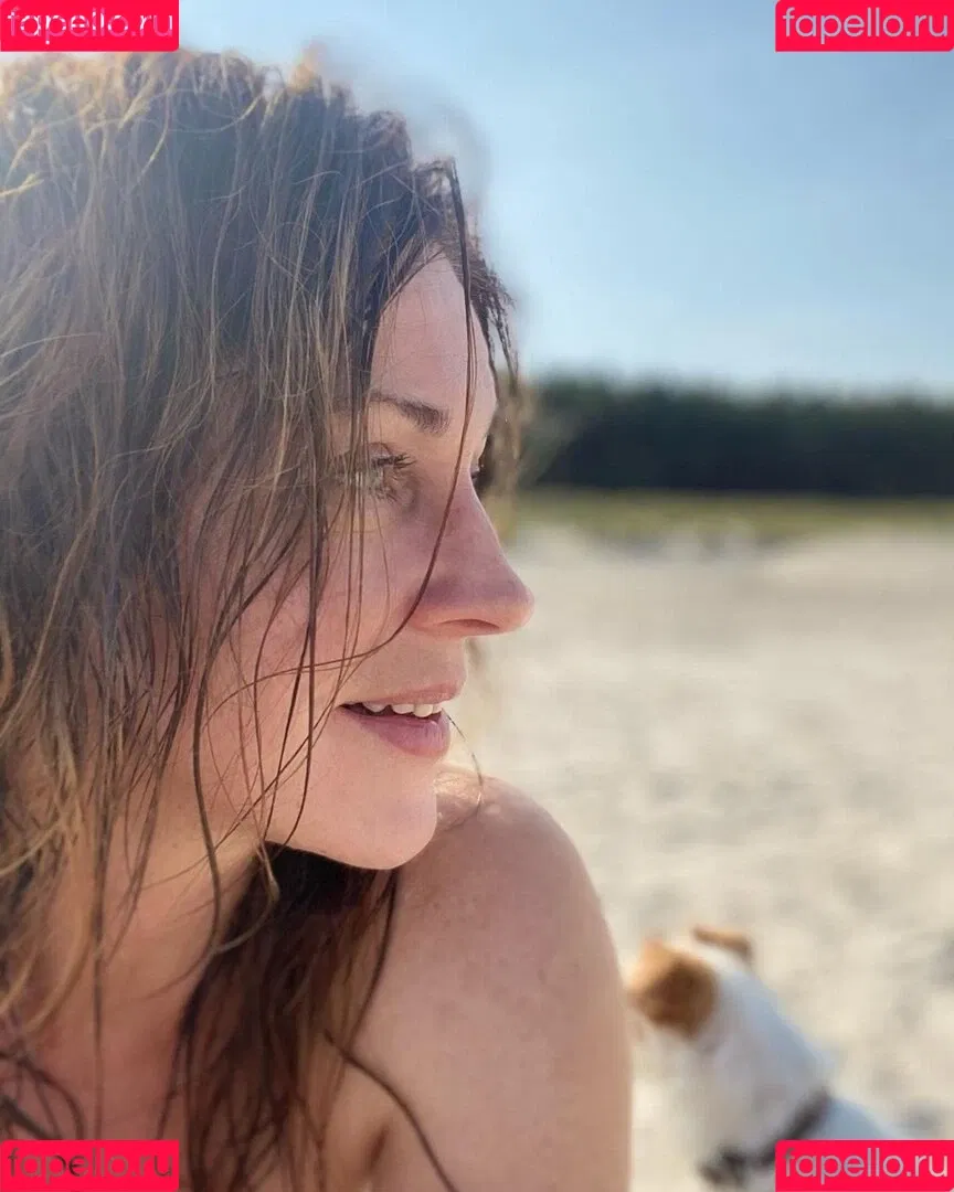 Ulrike C. Tscharre Onlyfans Photo Gallery 