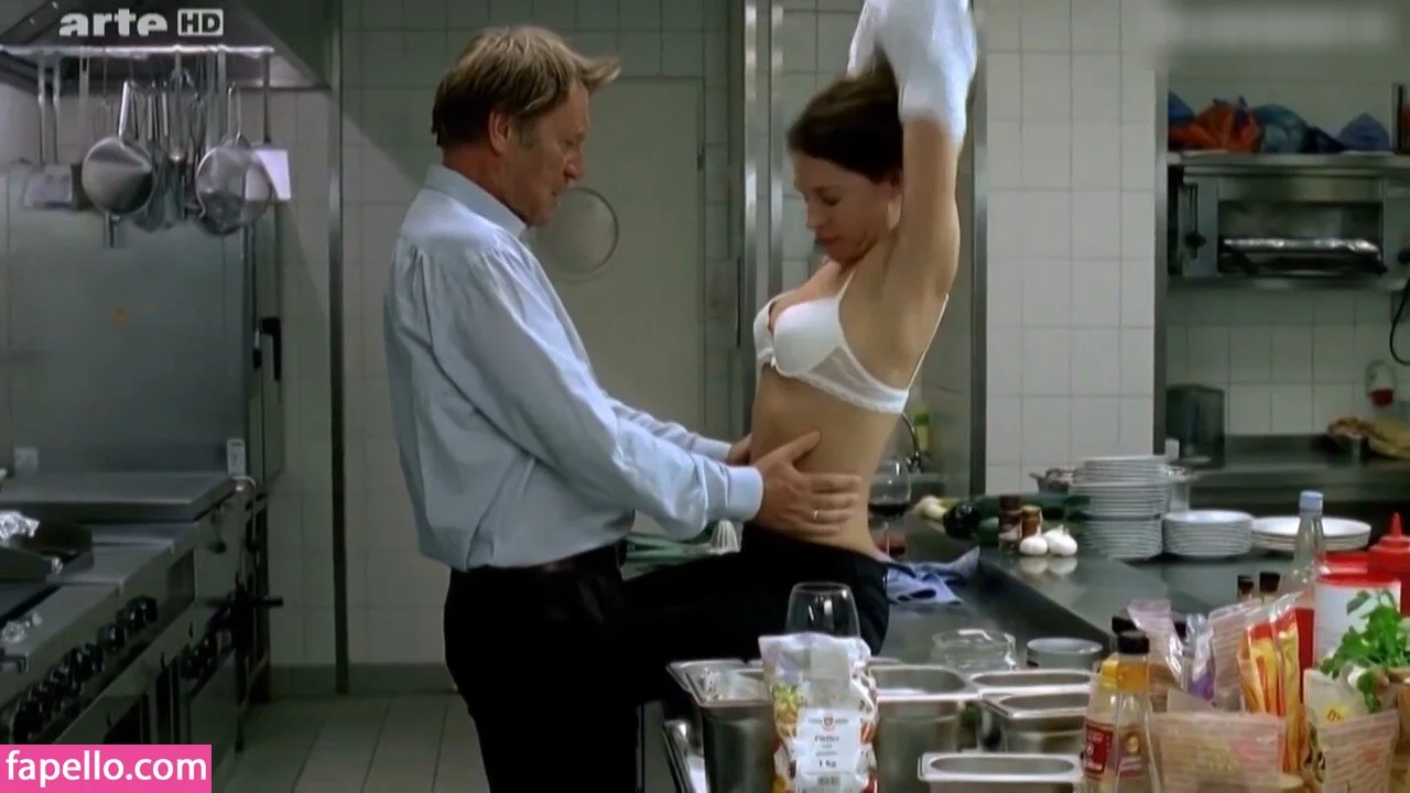 Ulrike C. Tscharre Onlyfans Photo Gallery 