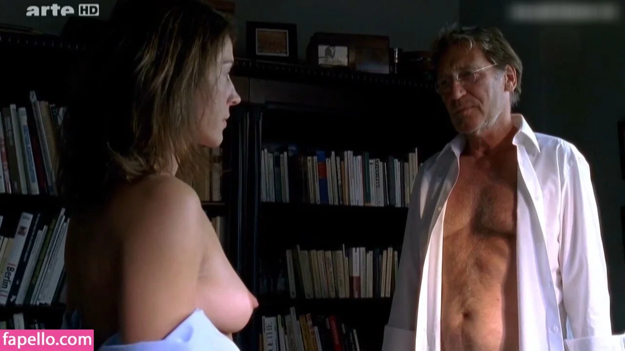 Ulrike C. Tscharre Onlyfans Photo Gallery 