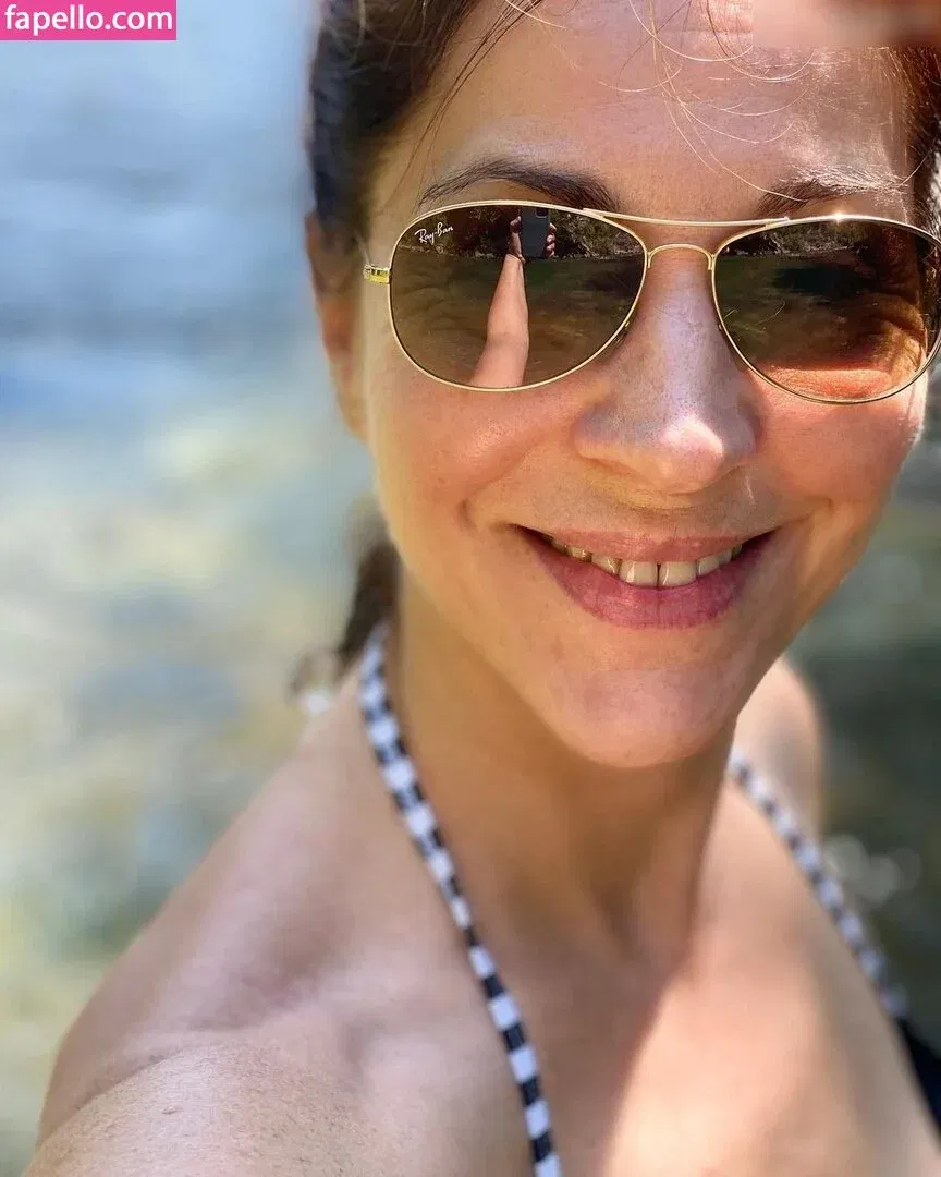 Ulrike C. Tscharre Onlyfans Photo Gallery 