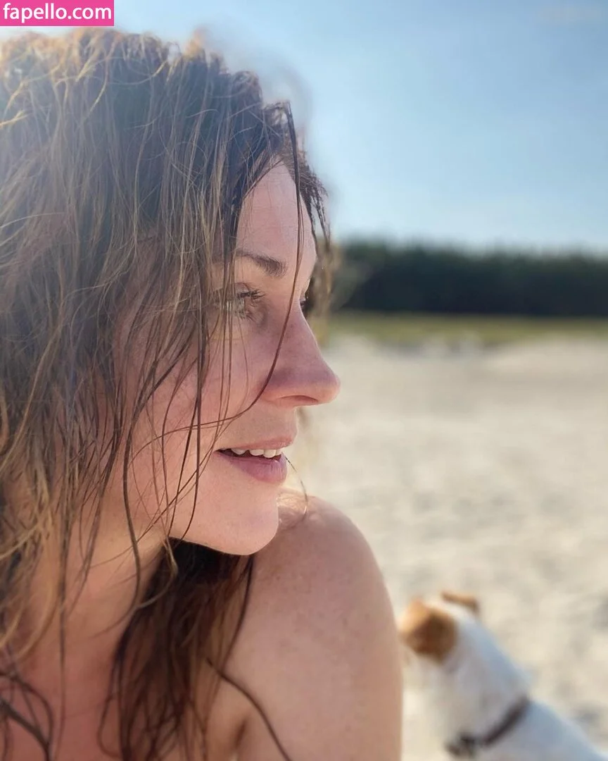 Ulrike C. Tscharre Onlyfans Photo Gallery 