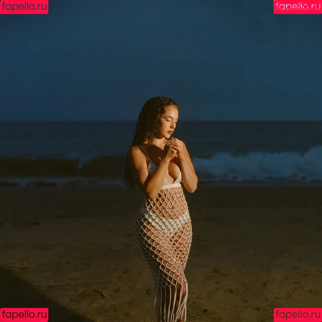 maetasworld Onlyfans Photo Gallery 