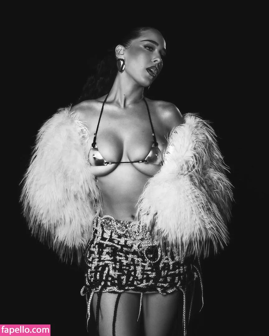 maetasworld Nude Onlyfans Photo 30