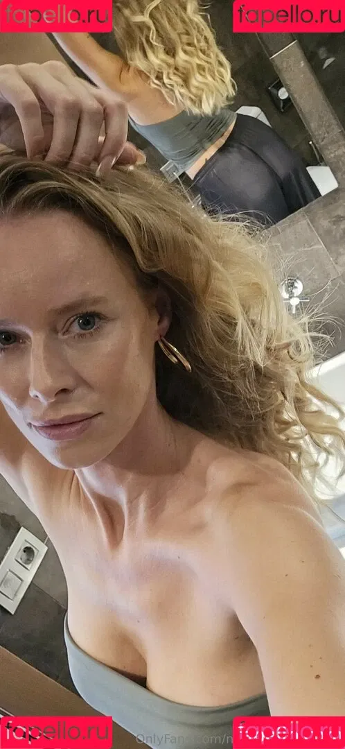 Nina Thomas Onlyfans Photo Gallery 