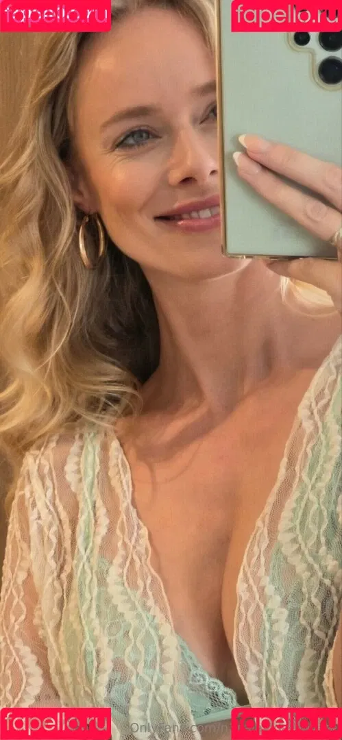 Nina Thomas Onlyfans Photo Gallery 