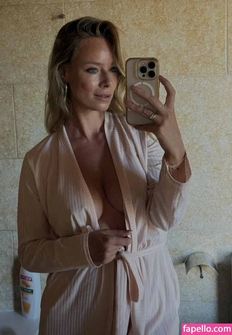 Nina Thomas Onlyfans Photo Gallery 